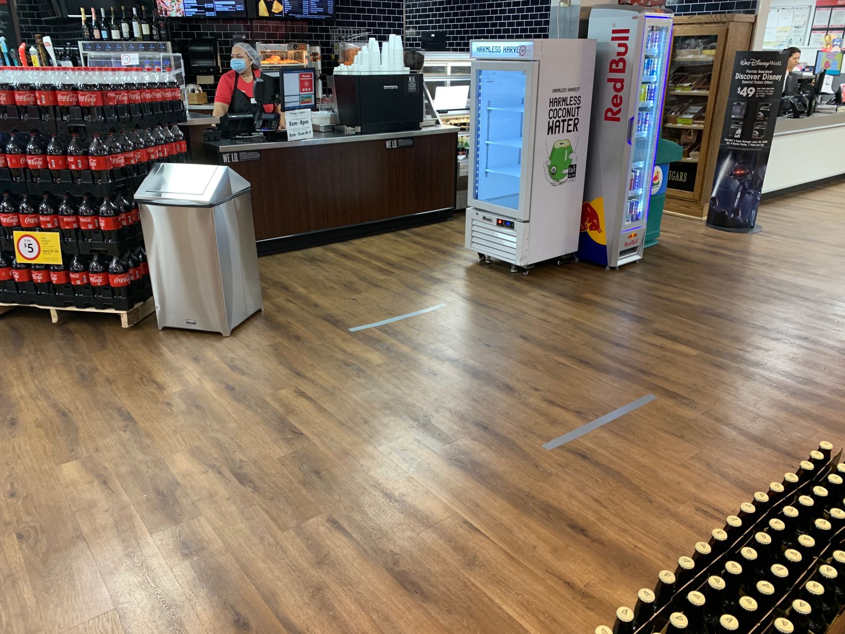 Winn Dixie takes steps to manage social distancing